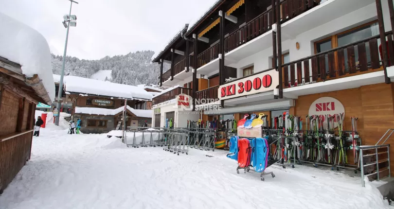 location de ski 3000 la clusaz